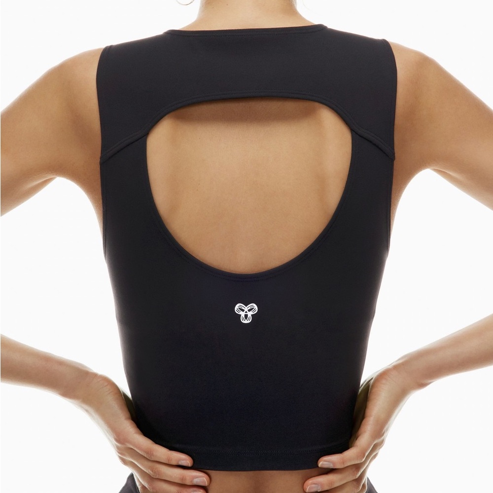Aritzia TNAction Butter Train Sports Tank in Black